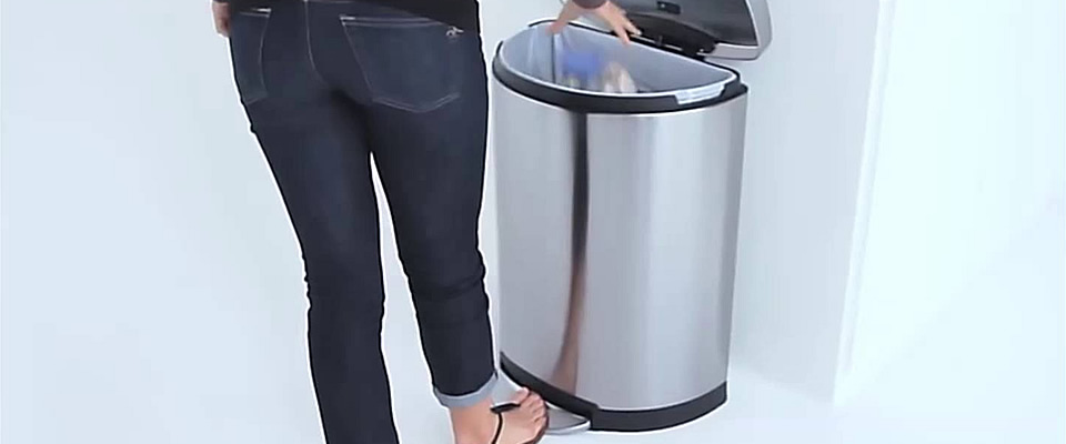 Kitchen Pedal Bin For a Clean Kitchen